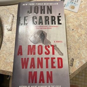 Book very good condition! No wear and tear! Just need make room! Love my books!!